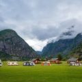 DIY-Methoden zur natürlichen Kühlung von Lebensmitteln auf dem Campingplatz
