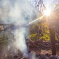 Regenwetter beim Familien-Camping: Kreative Indoor-Beschäftigungen für Kinder