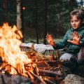 Camping mit Kindern: Nachhaltigkeit spielerisch erleben
