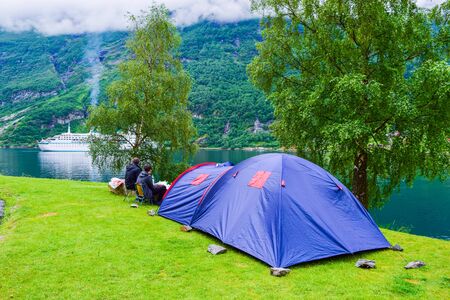 Vom Anfänger zum Profi: Lernkurven und Fehler – Deutsche Camper erzählen ihre besten Lektionen