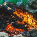Vom Sport bis zur Lagerfeuergeschichte: Wie gemeinsame Aktivitäten die Campinggemeinschaft prägen