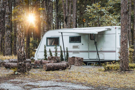 Nachrüstungen für mehr Komfort beim Wintercamping mit dem Fahrzeug