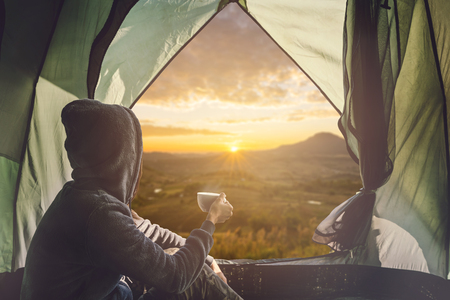 Versteckte Features moderner Navigationsgeräte: Tipps und Tricks für erfahrene Camper